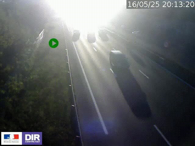 Webcam à Bron sur l'A43 à la jonction avec le boulevard périphérique de Lyon (D383). Vue orientée vers Lyon