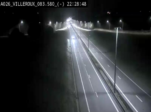 Webcam autoroute A26/E25 à hauteur de Vaux-sur-Sûre, à la jonction avec la N85 en direction de Liège - BK 83.6