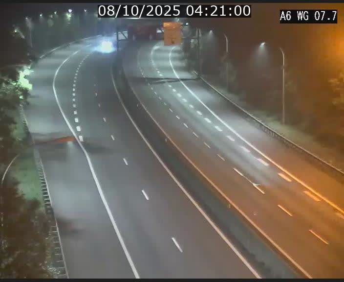 Traffic live webcam Luxembourg - Bridel - A6 - BK 7.7 - direction Belgique