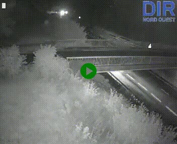 Webcam sur A84 à hauteur de Pont-Farcy, au niveau du pont autoroutier sur la Vire, au sud de Saint-Lô