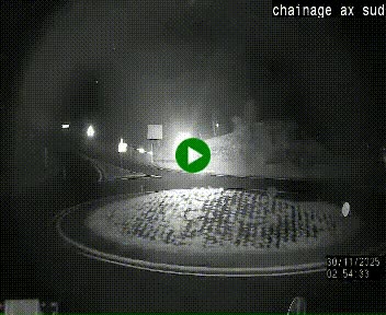 Webcam au nord d'Ax-les-Thermes au niveau de l'aire de chaînage de la N20. Vue orientée vers les Pyrénées, en direction de Pas de la Case