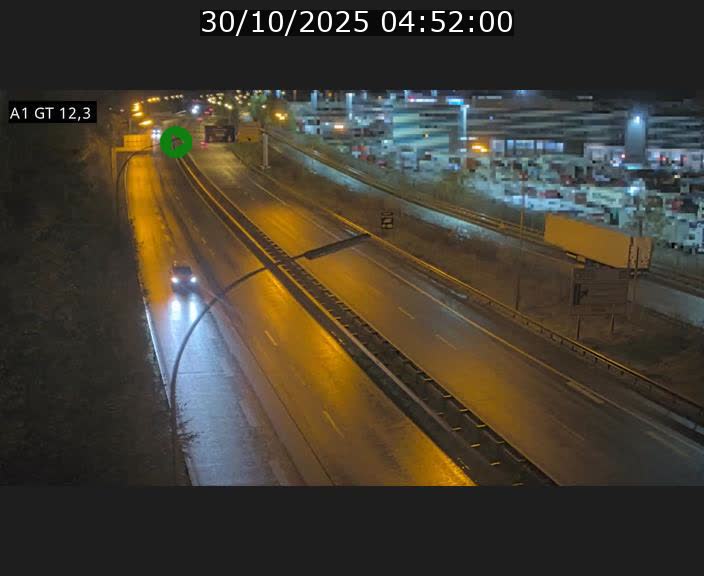 Traffic live webcam Luxembourg Senningerberg - A1 direction Allemagne - BK 12.3