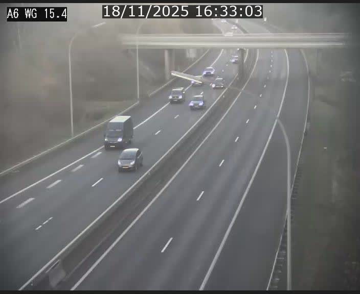 Traffic live webcam Luxembourg Capellen - A6 - BK 15.4 - direction Luxembourg/France/Allemagne