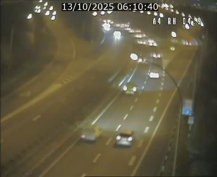 Traffic live webcam Luxembourg Leudelange - A4 - BK 4.9 - direction Luxembourg