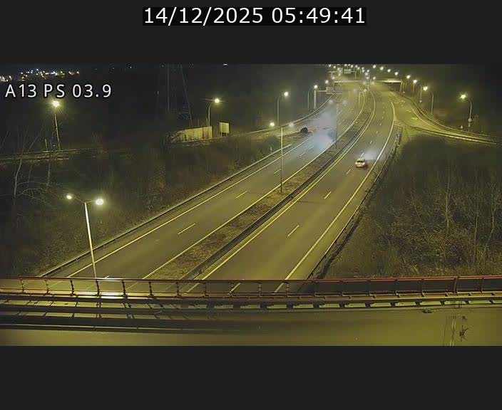 Traffic live webcam Luxembourg Differdange - A13 direction Esch-sur-Alzette - BK 3.9