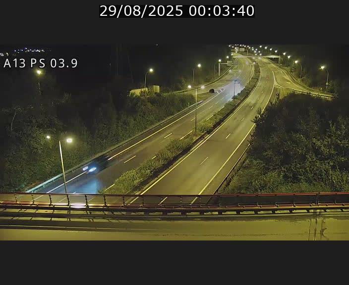 Traffic live webcam Luxembourg Differdange - A13 direction Esch-sur-Alzette - BK 3.9