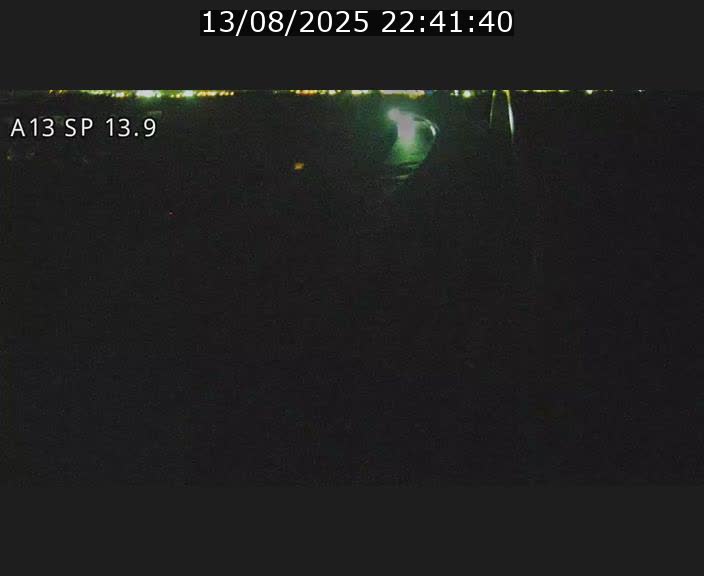 Traffic live webcam Luxembourg Kayl - A13 direction Esch-sur-Alzette/Luxembourg-ville - BK 13.9