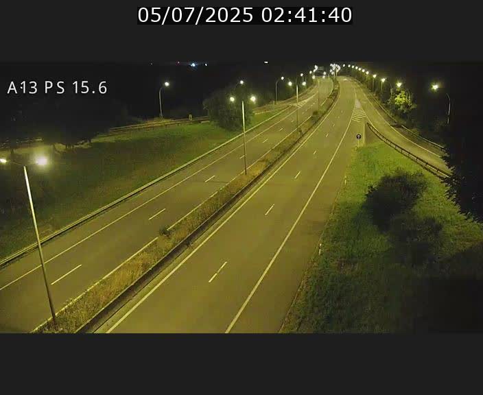 Traffic live webcam Luxembourg Kayl - A13 direction Dudelange - BK 15.6