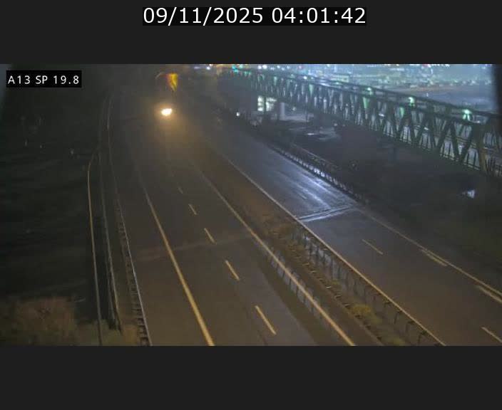 Traffic live webcam Luxembourg Croix de Bettembourg - A13 direction Esch-sur-Alzette - BK 19.8