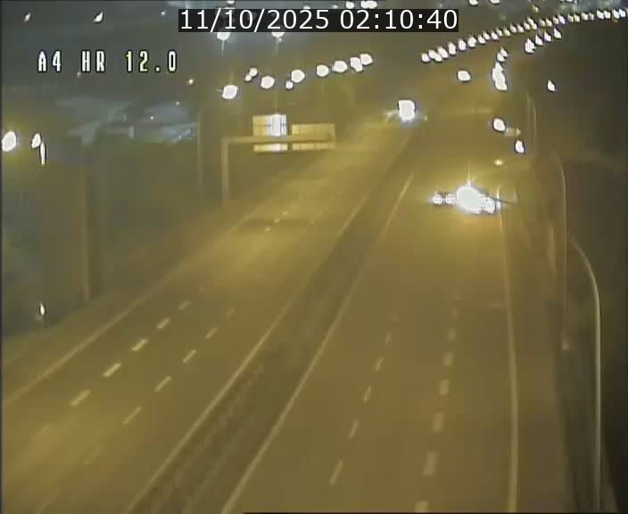 Traffic live webcam Luxembourg Jonction Foetz - A4 - BK 12.0 - direction Esch sur Alzette