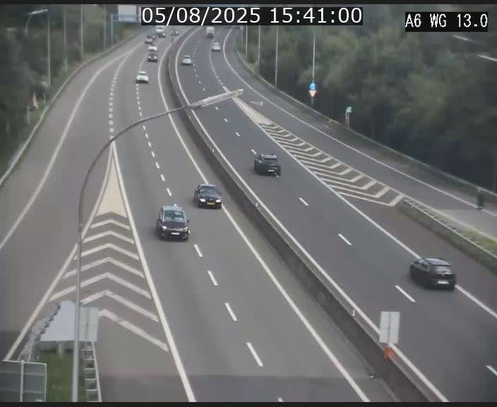 Traffic live webcam Luxembourg Mamer - A6 - BK 13 - direction Luxembourg/France/Allemagne