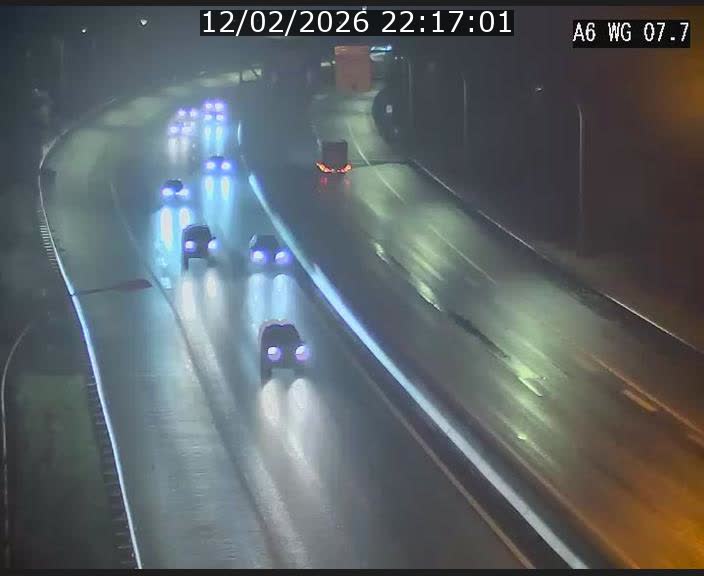 Traffic live webcam Luxembourg - Bridel - A6 - BK 7.7 - direction Belgique