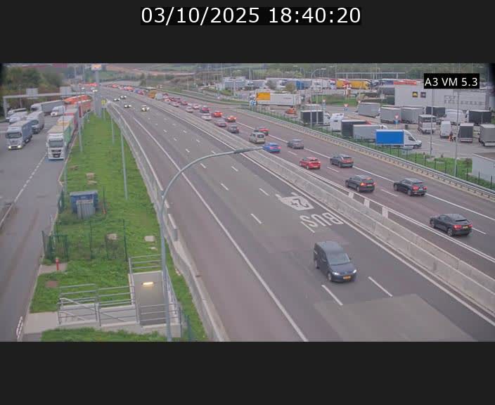Traffic live webcam Luxembourg Aire de Berchem - A3 - BK 5 - direction France