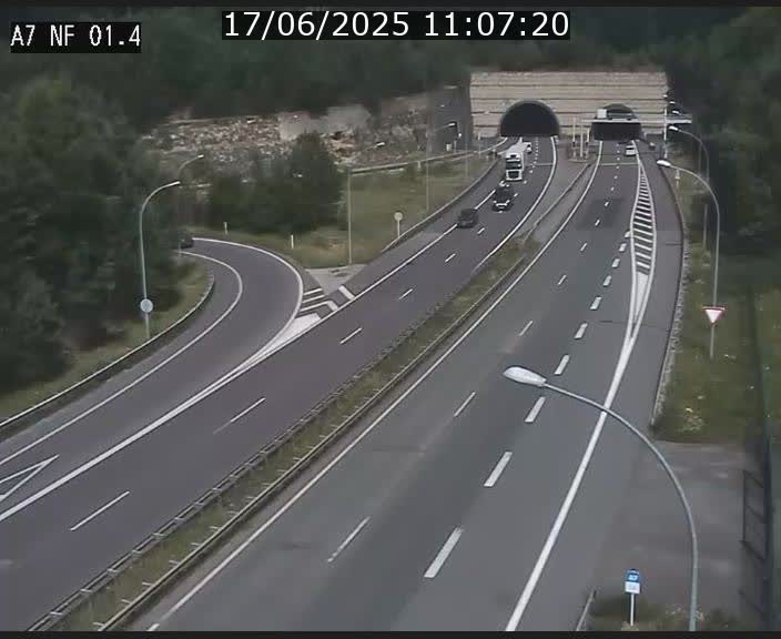 Caméra autoroute Luxembourg A7 - Echangeur Waldhaff - direction Tunnel Stafelter