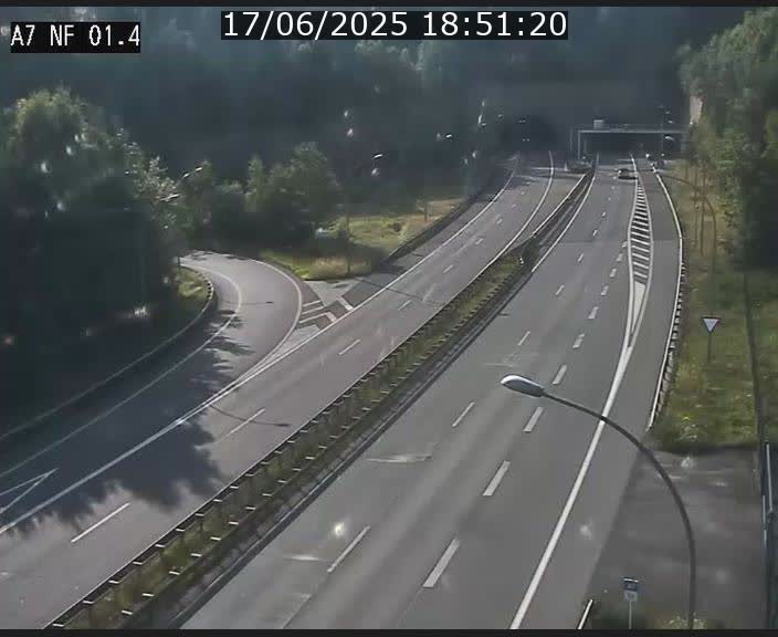 Caméra autoroute Luxembourg A7 - Echangeur Waldhaff - direction Tunnel Stafelter