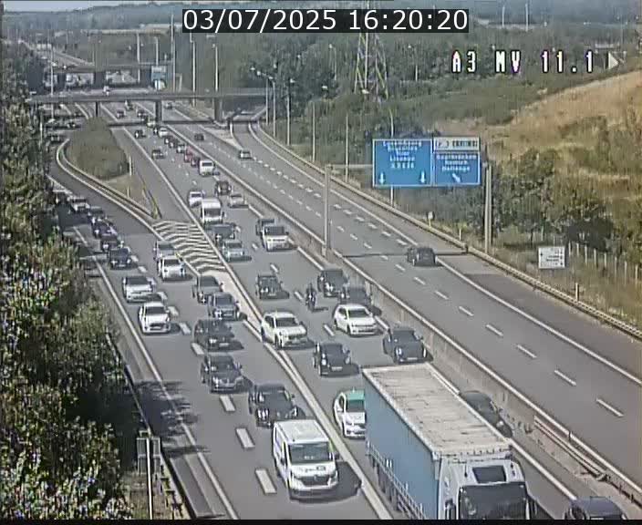 Traffic live webcam Luxembourg Croix de Bettembourg A3 - BK 11.1 - direction Luxembourg-ville