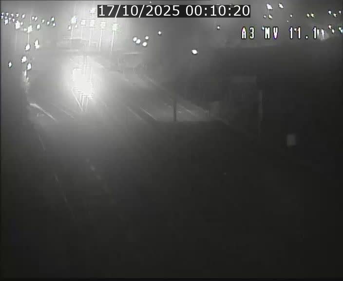 Traffic live webcam Luxembourg Croix de Bettembourg A3 - BK 11.1 - direction Luxembourg-ville