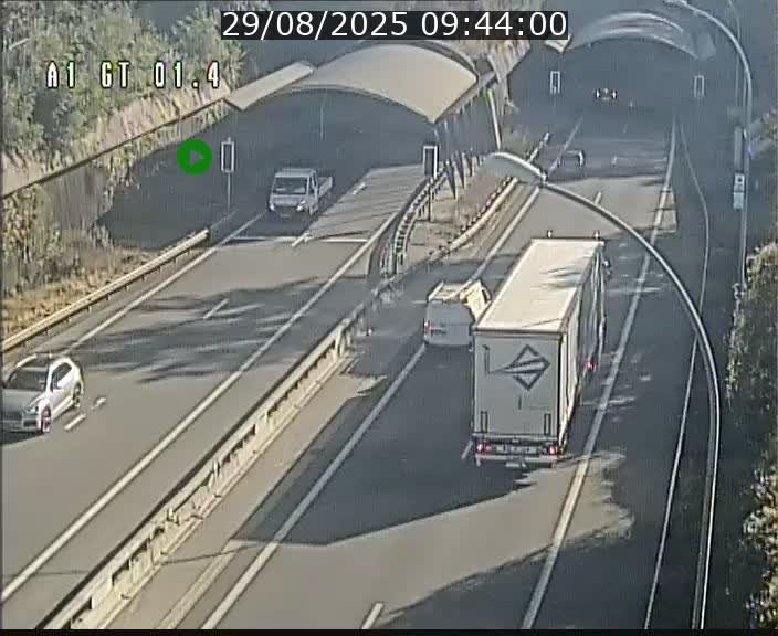 Traffic live webcam Luxembourg Hesperange - A1 direction Kirchberg - BK 1.4