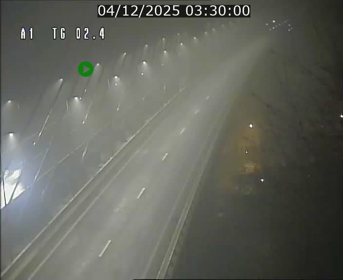 Traffic live webcam Luxembourg Sandweiler - A1 direction Luxembourg-ville - BK 2.4