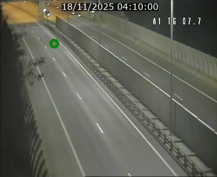 Traffic live webcam Luxembourg Kirchberg - A1 direction Luxembourg-ville - BK 7.7