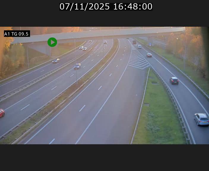 Traffic live webcam Luxembourg Jonction Grünewald - A1 direction Luxembourg-ville - BK 9.5