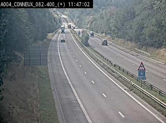 Webcam à hauteur de Conneux sur l'E411 en direction du sud de la Belgique