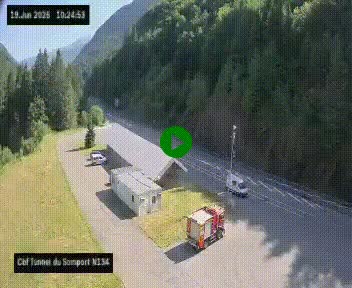 Webcam à l'entrée du tunnel du Somport, côté français, sur la N134, dans les Pyrénées, en direction de l'Espagne, à 1116 mètres d'altitude