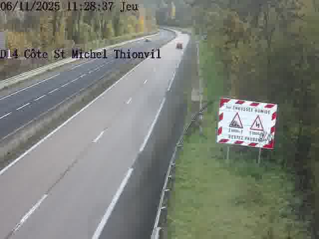Webcam sur la D14, dans la côte Saint-Michel. Vue orientée vers Thionville
