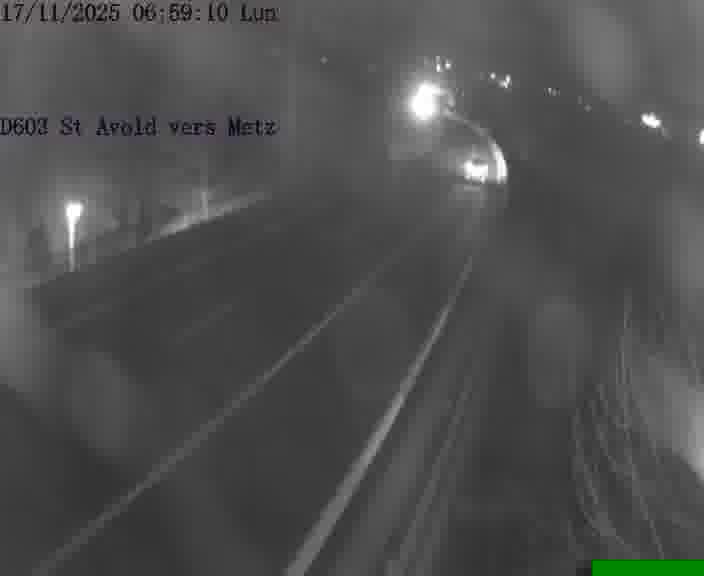 Clone of Webcam sur la D603 située à proximité de Saint-Avold. Vue orientée vers Metz