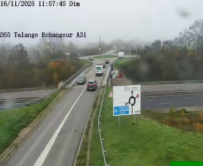 Webcam sur la D55 à Talange au niveau du pont surplombant l'A31 (sens droite-gauche vers Luxembourg). Vue orientée vers Ay-sur-Moselle.