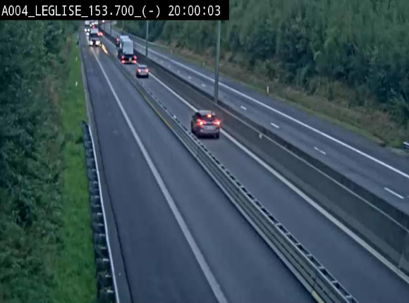 Webcam autoroute A4 (E411-E25) à Léglise, avant la jonction avec la N40. Vue orientée vers Bruxelles