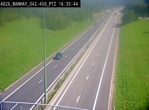 Webcam autoroute A26/E25 à hauteur de Manhay, à la jonction avec la N651 en direction de Liège - BK 42.4