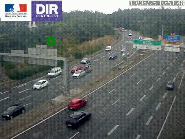 Caméra de circulation routière sur le boulevard périphérique Laurent Bonnevay de Lyon (D383) à hauteur de Bron, avant la jonction avec l'A43. Vue orientée vers l'échangeur