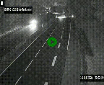 Webcam routière à hauteur de Bois-Guillaume en périphérie de Rouen. Vue orientée vers Rouen