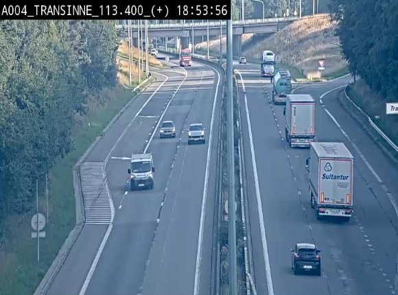 Webcam dans les Ardennes sur l'E411 à hauteur de Transinne. Vue orientée vers le sud de la Belgique