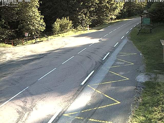 Webcam en haut du col des Fenesses, aussi appelé col du Ménil sur la D486 à 593 mètres d'altitude dans les Vosges