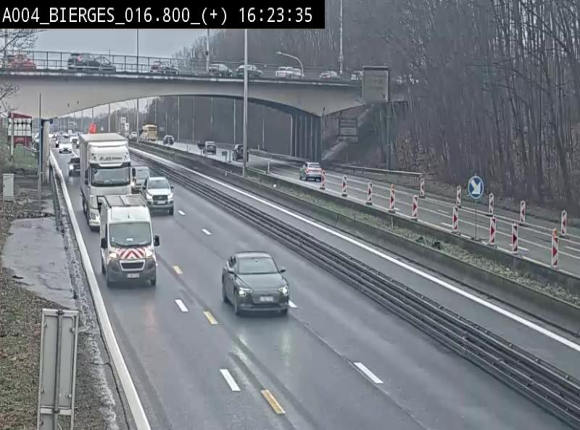 Webcam à Wavre, à hauteur de la sortie 5 Bierges. Vue orientée vers Namur
