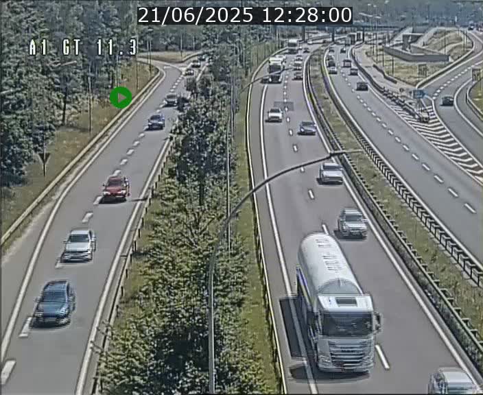 Traffic live webcam Luxembourg Senningerberg - A1 direction Allemagne - BK 11.3
