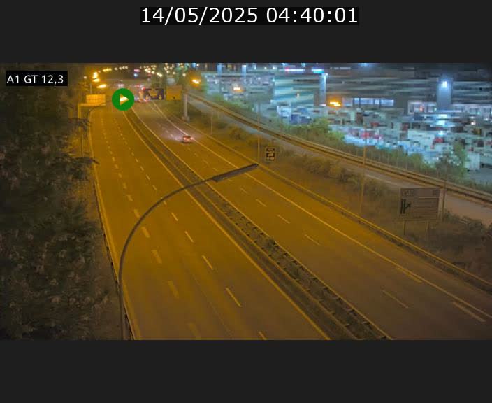 Traffic live webcam Luxembourg Senningerberg - A1 direction Allemagne - BK 12.3