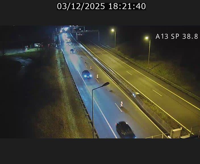 Webcam autoroute A13 à l'entrée ouest du tunnel Markusbierg à Schengen. Vue orientée vers le tunnel et l'Allemagne