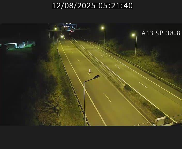 Webcam autoroute A13 à l'entrée ouest du tunnel Markusbierg à Schengen. Vue orientée vers le tunnel et l'Allemagne