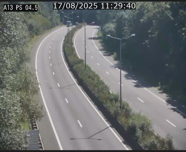 Traffic live webcam Luxembourg Differdange - A13 direction Esch-sur-Alzette - BK 4.5