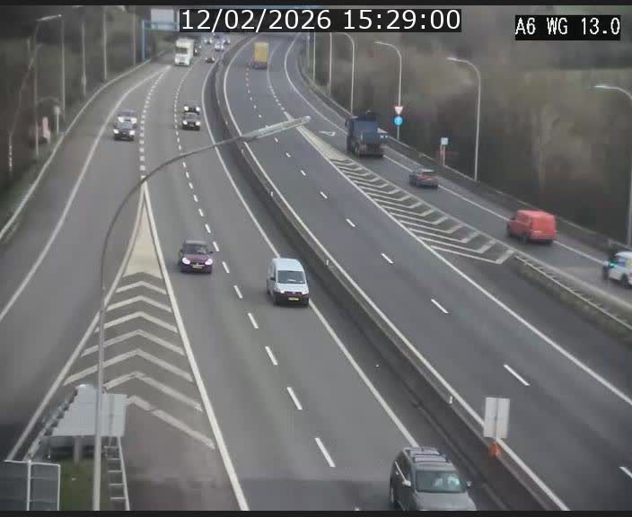 Traffic live webcam Luxembourg Mamer - A6 - BK 13 - direction Luxembourg/France/Allemagne