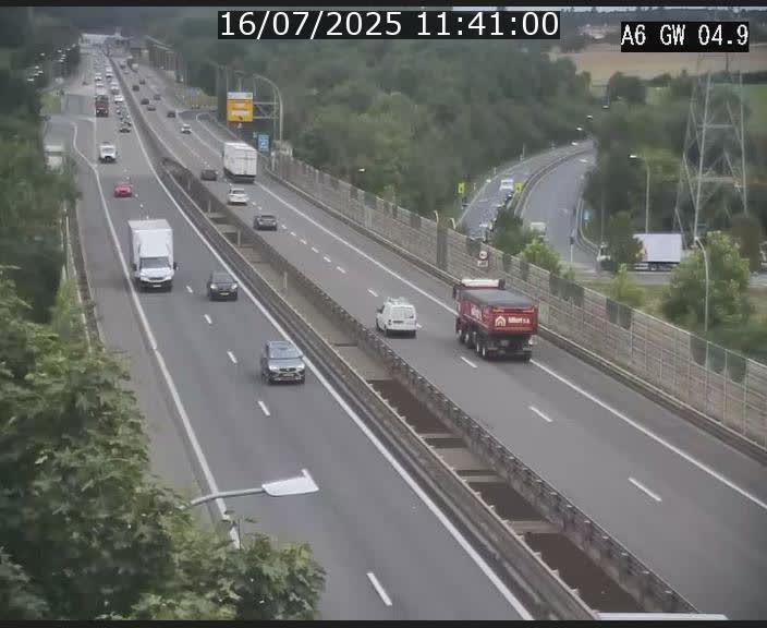Traffic live webcam Luxembourg Croix de Cessange - A6 - BK 4.9 - direction Belgique