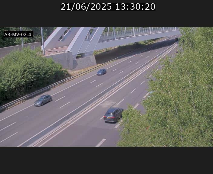 Webcam autoroute de la France (A3) au Luxembourg à Fentange, à proximité de la Croix de Gasperich. Vue orientée vers la Cloche d'Or
