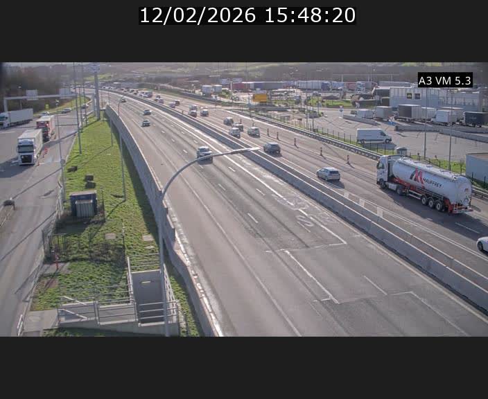 Traffic live webcam Luxembourg Aire de Berchem - A3 - BK 5 - direction France