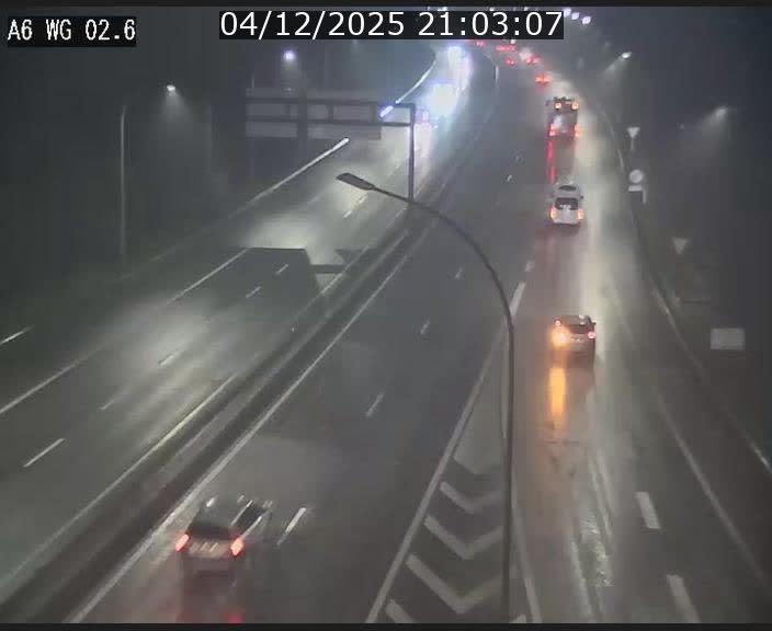 Traffic live webcam Luxembourg Croix de Cessange - A6 - BK 2.6 - direction France/Allemagne