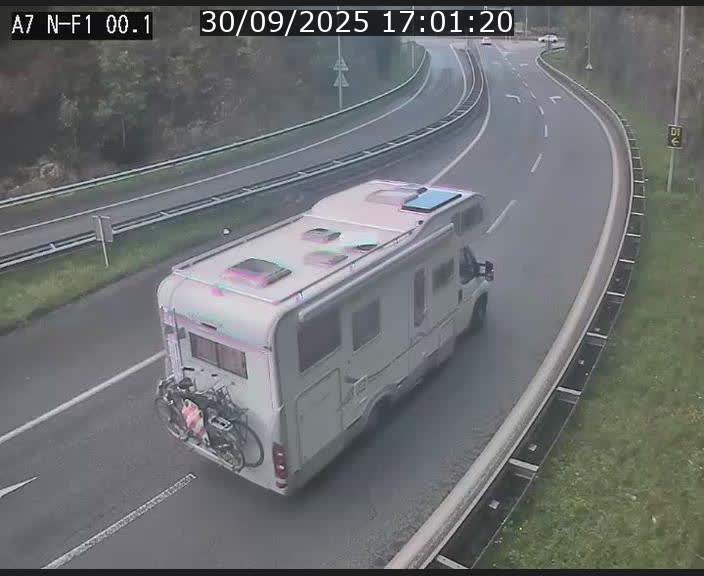 Webcam autoroute Luxembourg A7 située dans la sortie 1 Waldhof, vers la N11, avant le Tunnel Stafelter