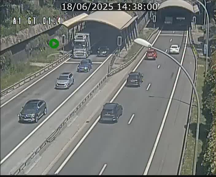 Traffic live webcam Luxembourg Hesperange - A1 direction Kirchberg - BK 1.4