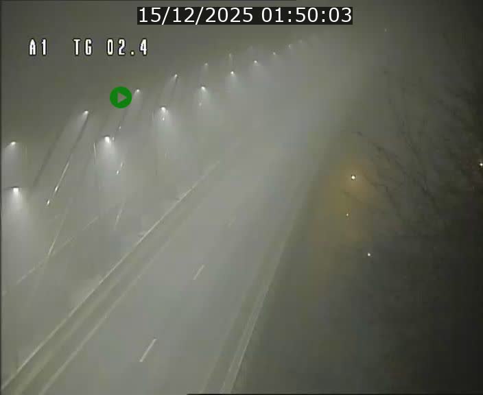 Traffic live webcam Luxembourg Sandweiler - A1 direction Luxembourg-ville - BK 2.4